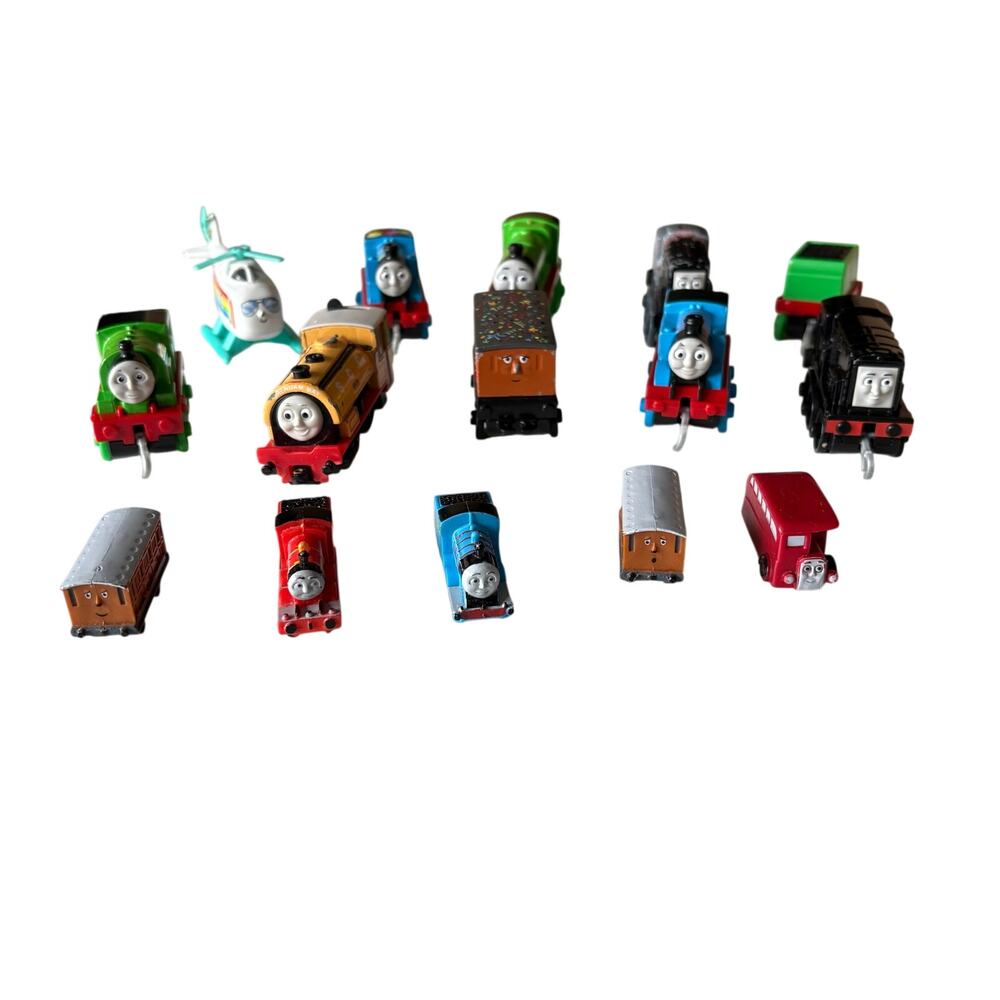 Thomas The Tank Engine Lot of 15 Figures - Mix of Metal & Plastic Multiple Sizes